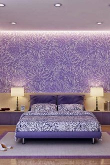 침실의 라일락 색