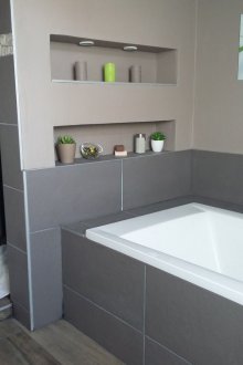 Bilik mandi kelabu DIY