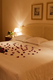 Декорация за 14 февруари с рози