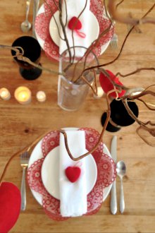 Декорация на 14 февруари в селски стил.