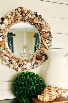 Аквариум в рамка на стената