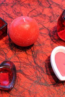 Валентин декор със свещи