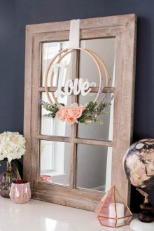 Декор за огледало за Свети Валентин