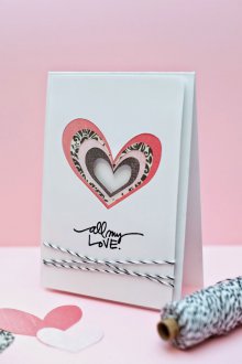 Kraf pada 14 Februari dari kertas