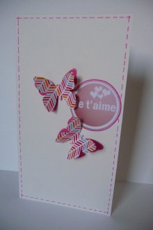 Подарък за 14 февруари направете сами поздравителна картичка с пеперуди.