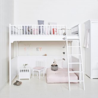 Таванско легло в интериора