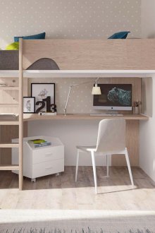 Таванското легло е ламинирано