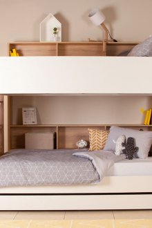 Таванско легло с допълнително легло