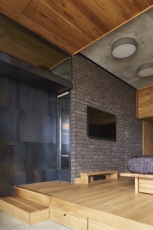 Oak Podium Bed