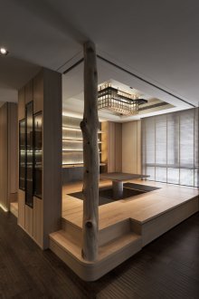 Bahagian dalaman Jepun dengan podium