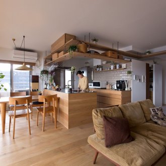 Dalaman studio Jepun