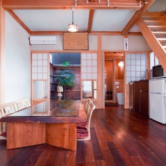 Dalam rumah tradisional Jepun