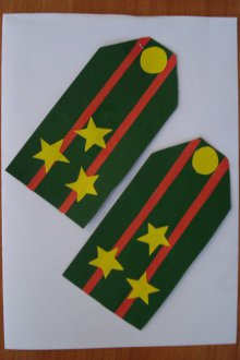 Kraf untuk epaulettes 23 Februari