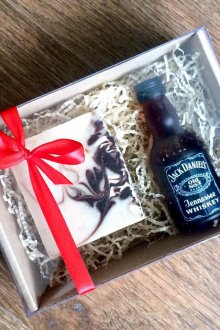 Подаръци за 23 февруари направете сами съпруг