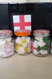 Направи си тематични подаръци за 23 февруари