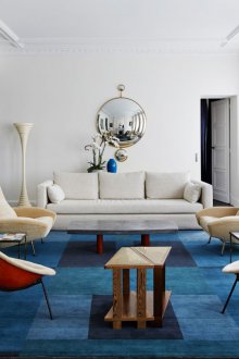 Интериор на хола за момиче