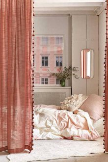 Зониране с ленени завеси