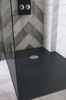 Marble toilet tile