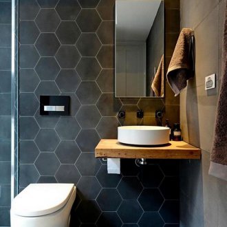 Hexagonal toilet tile