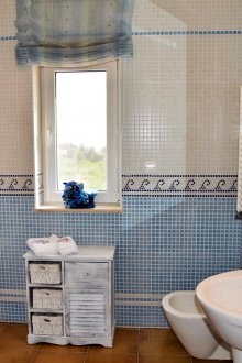 Bilik mandi mosaik yang besar Bilik mandi mozek yang besar