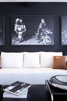 Studio pangsapuri 40 m persegi hitam