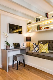 Studio pangsapuri 40 m persegi sofa