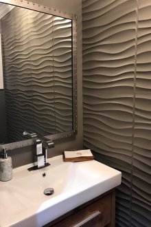 Ремонт на тоалетна с кафяви панели