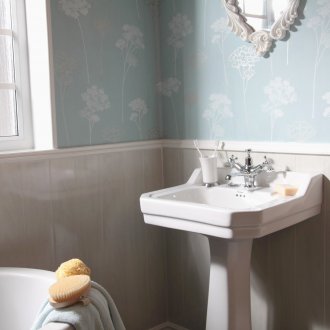 Довършително покритие на тоалетната