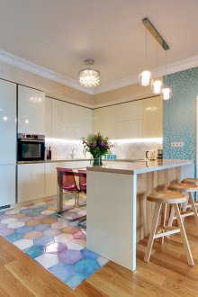 Satu bilik Khrushchev biru