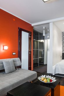 Satu bilik Khrushchev oren