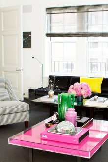 Khrushchev satu bilik gaya techno