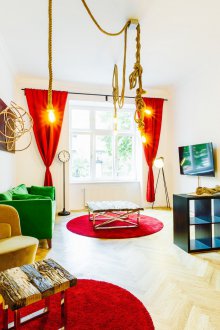 Satu bilik Khrushchev cerah