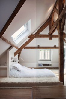 Стъклена вътрешна преграда