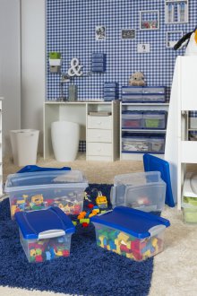 Layout of children's toy storage