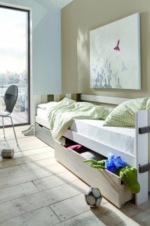 Layout for a teenager boy