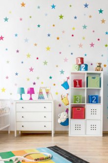 The layout of the children's room with the stars