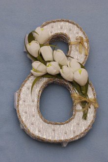 Hadiah gula-gula manis untuk 8 Mac