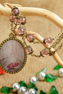 Hadiah untuk 8 Mac do-it-yourself loket