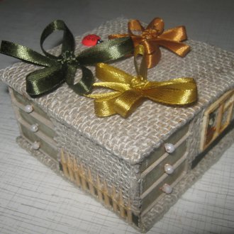 Hadiah untuk kotak 8 Mac DIY