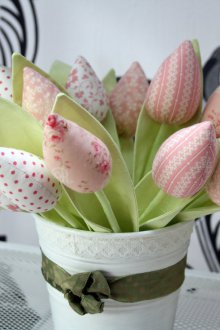 Hadiah untuk 8 Mac buat-sendiri-tulip