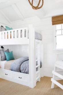 Морски стил бял