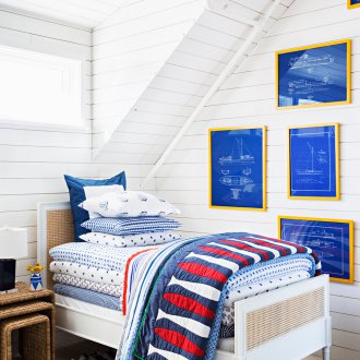 Панели в детски стил