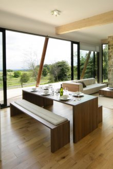 Дизайн на кухня за хол с био камина