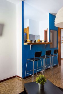 Дизайн на всекидневна кухня с декорация