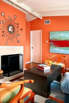Оранжев интериор