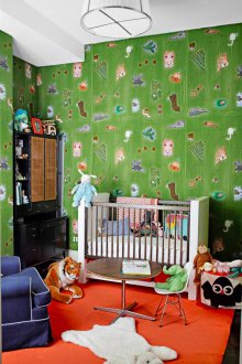 Dekor scherzt Raum mit grüner Tapete