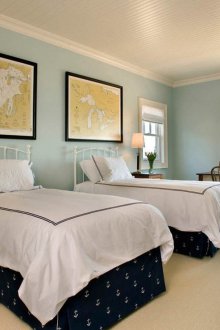 Kindergarten für zwei Kinder im maritimen Stil