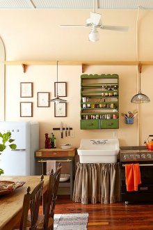 Pangsapuri studio dengan dapur gaya negara