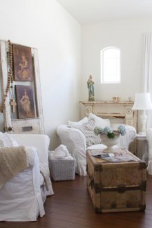 Pangsapuri bergaya satu-bilik dengan perabot