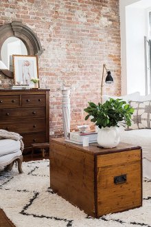 Pangsapuri studio dengan ruang tamu dalam gaya Provence